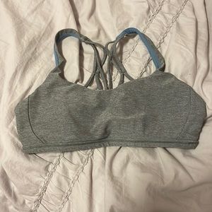 Lulu lemon sports bra size 2